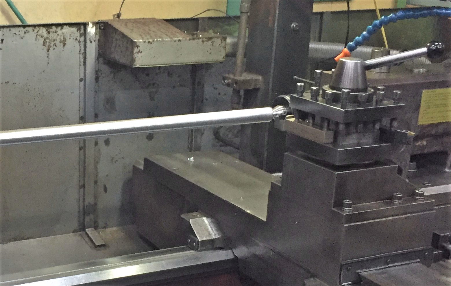 Finishing a Long, Slender Shaft on a CNC Lathe03