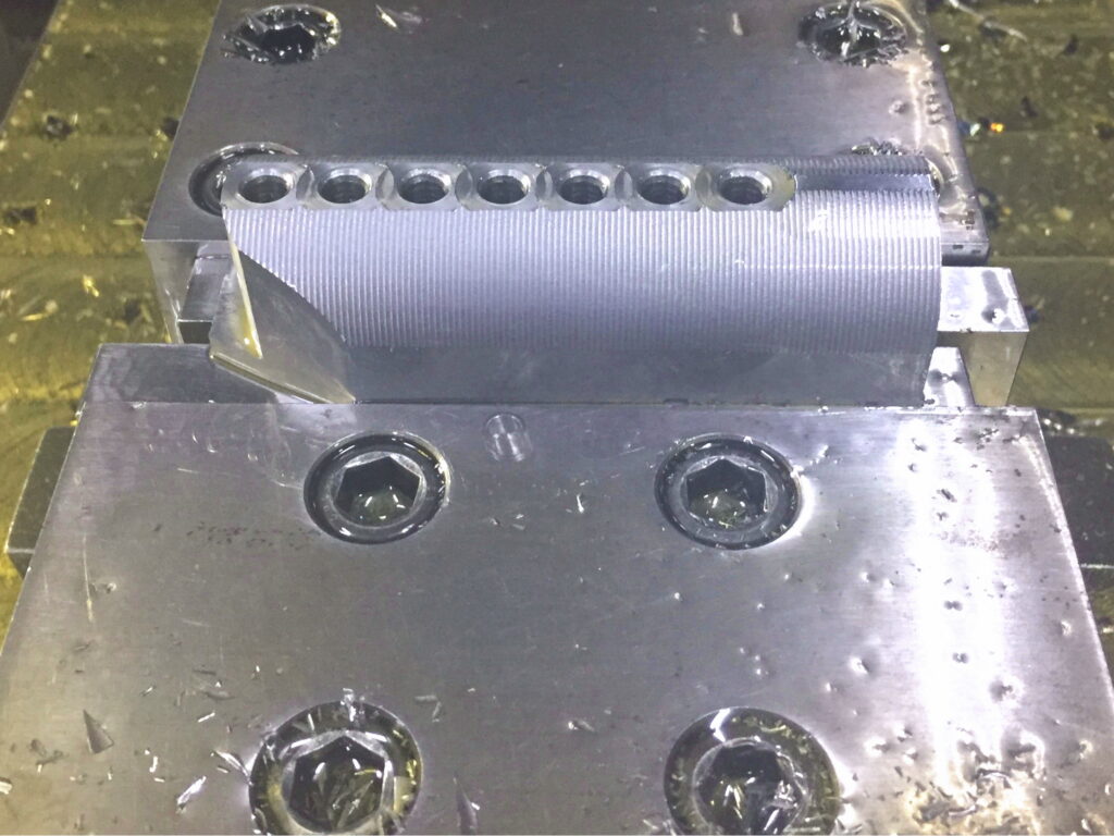 ボールエンドミルで形状加工03