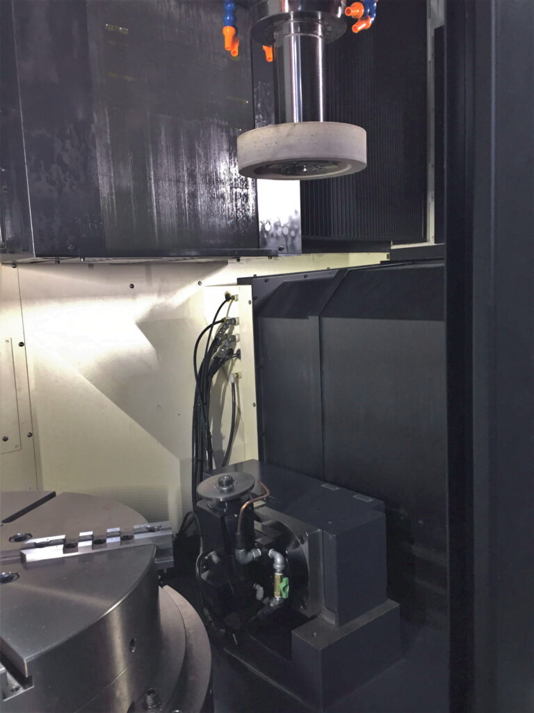 砥石とドレッサーの位置出し作業04