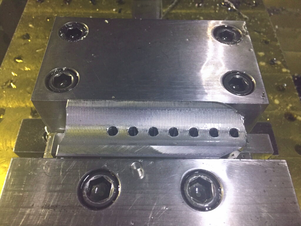 ボールエンドミルで形状加工05