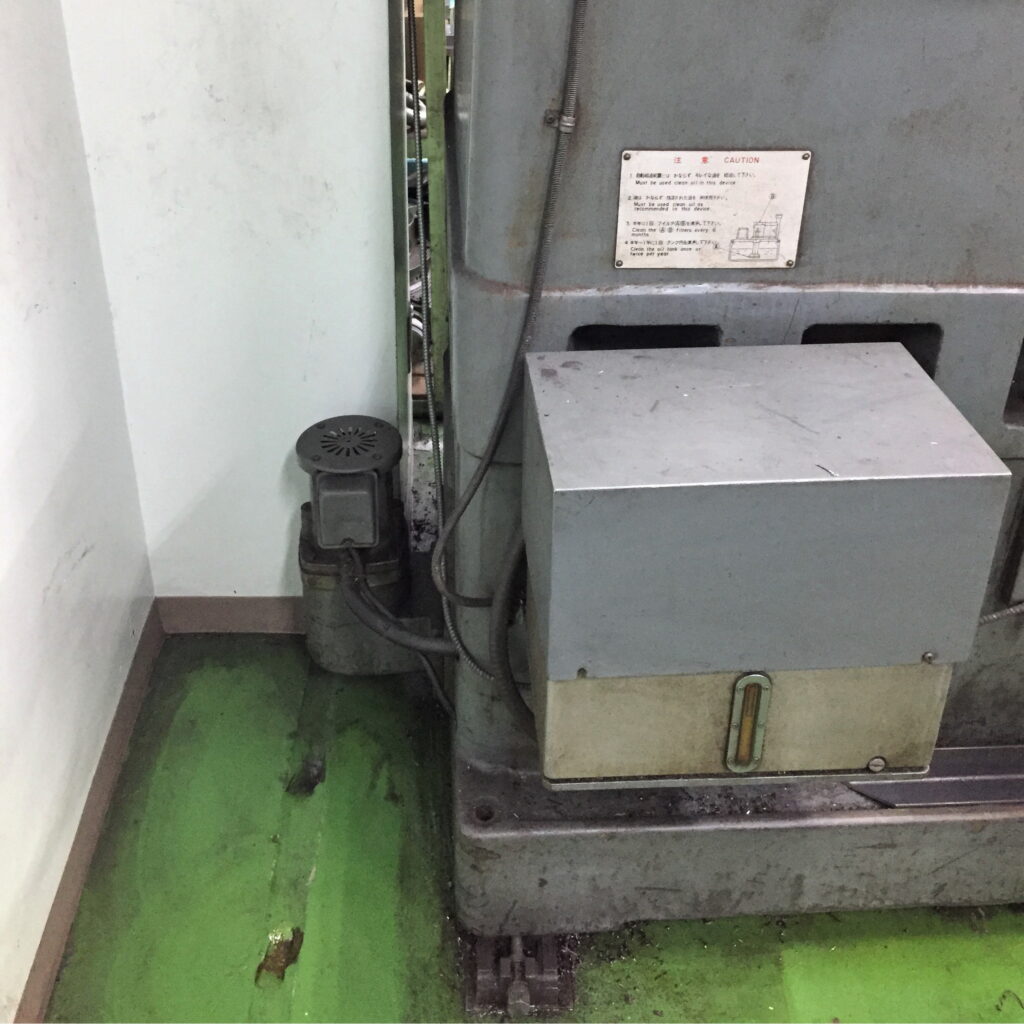 レトロな汎用フライス盤04