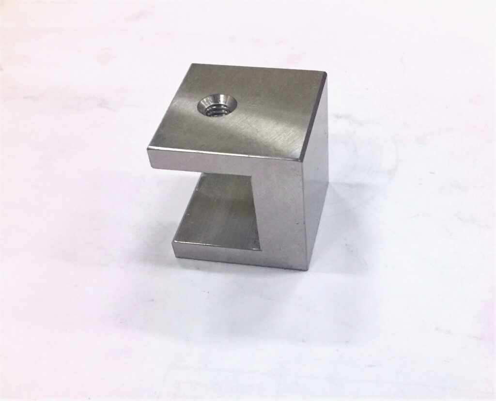 フライス加工で作ったクランプ用治具