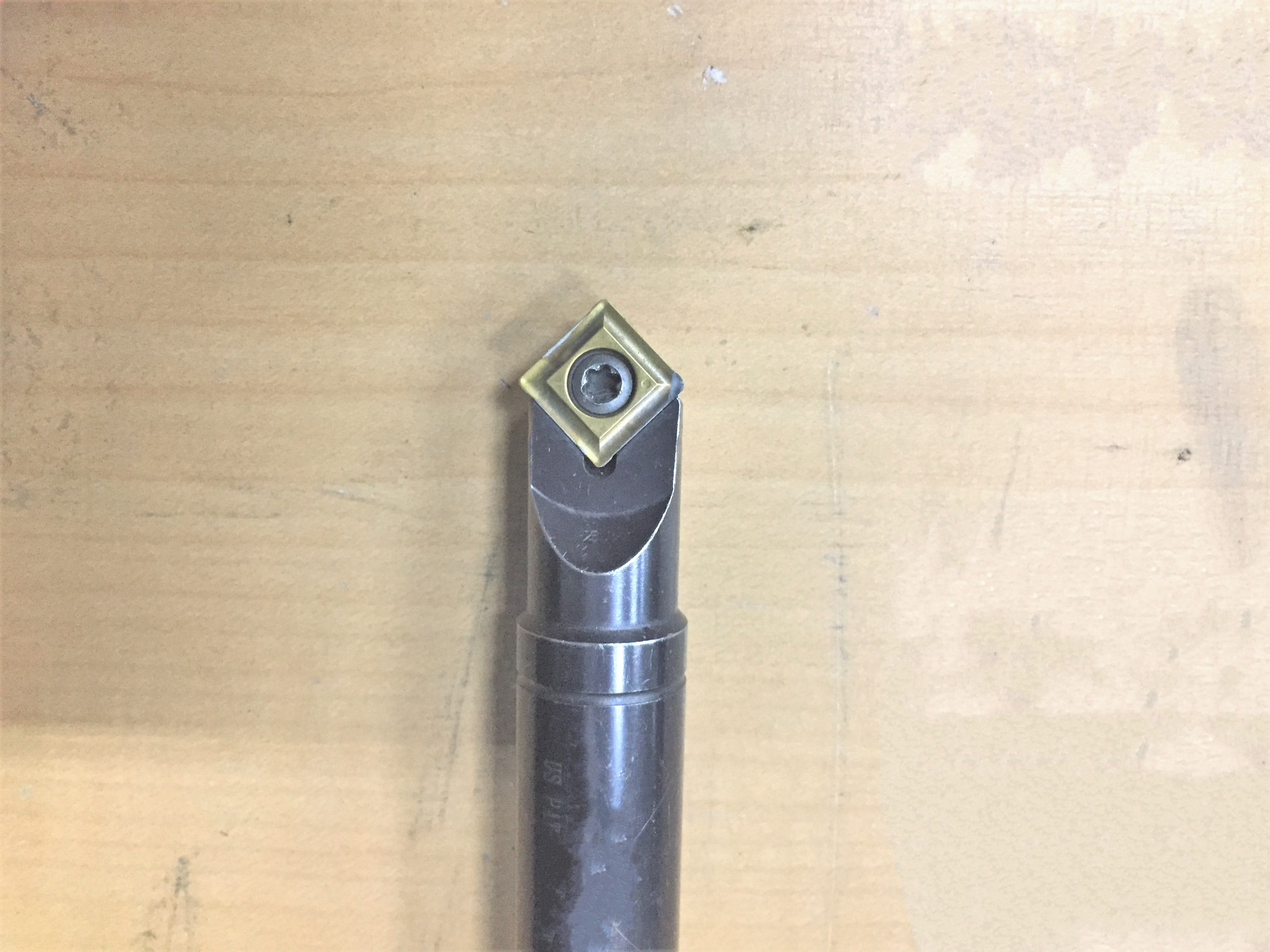 ミーリング加工用のC面取りカッター02