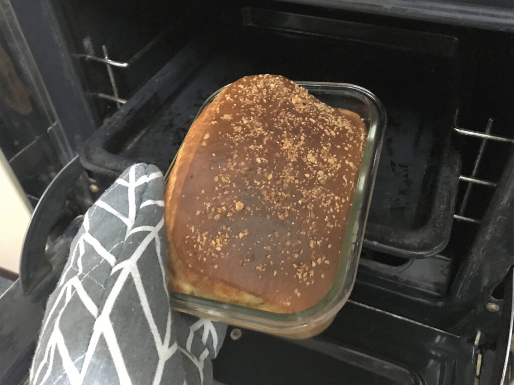 家庭用オーブンで焼いた手作りパウンドケーキ02