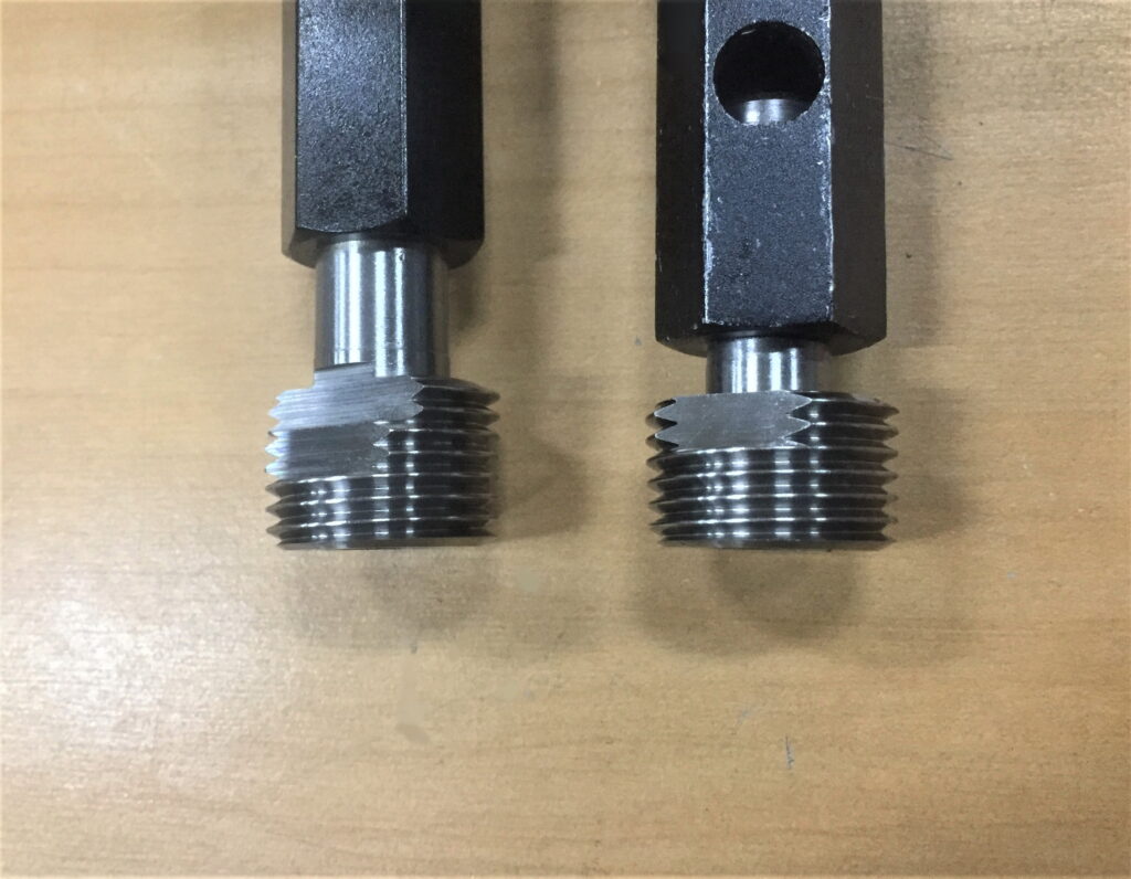 管用テーパーネジPTとRCのネジゲージ