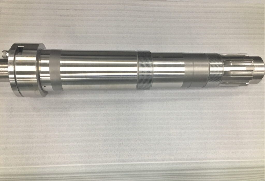 総研磨加工された工作機械の主軸
