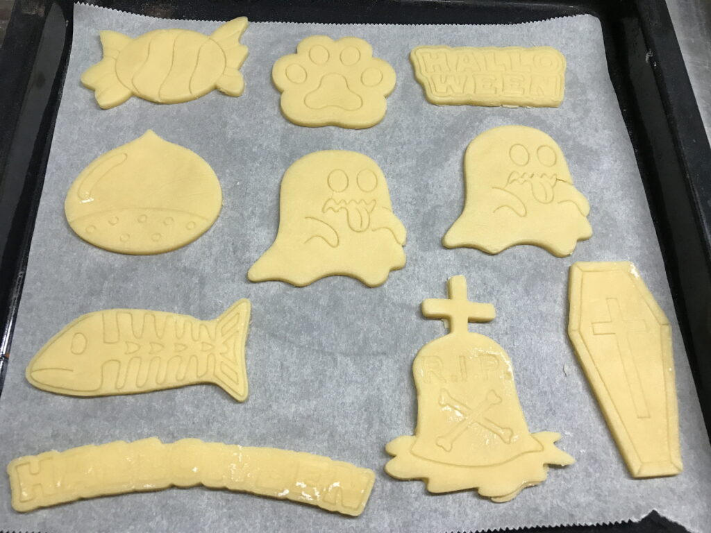 自宅で作ったハロウィン用クッキー02