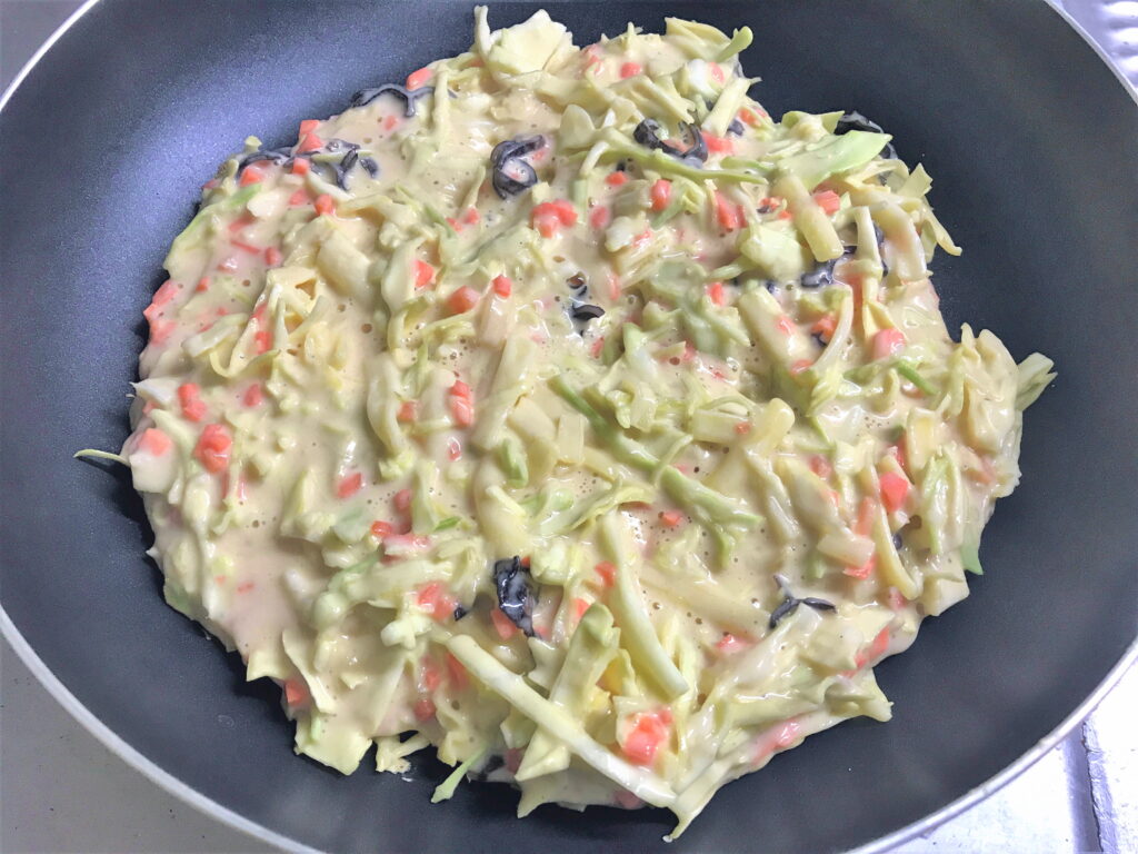 自宅で作った手作りお好み焼き