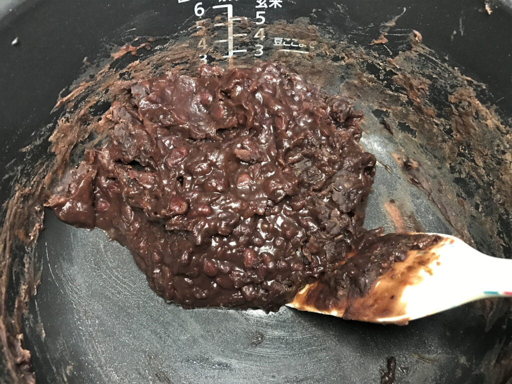 電気圧力鍋を使って作ったあんこ