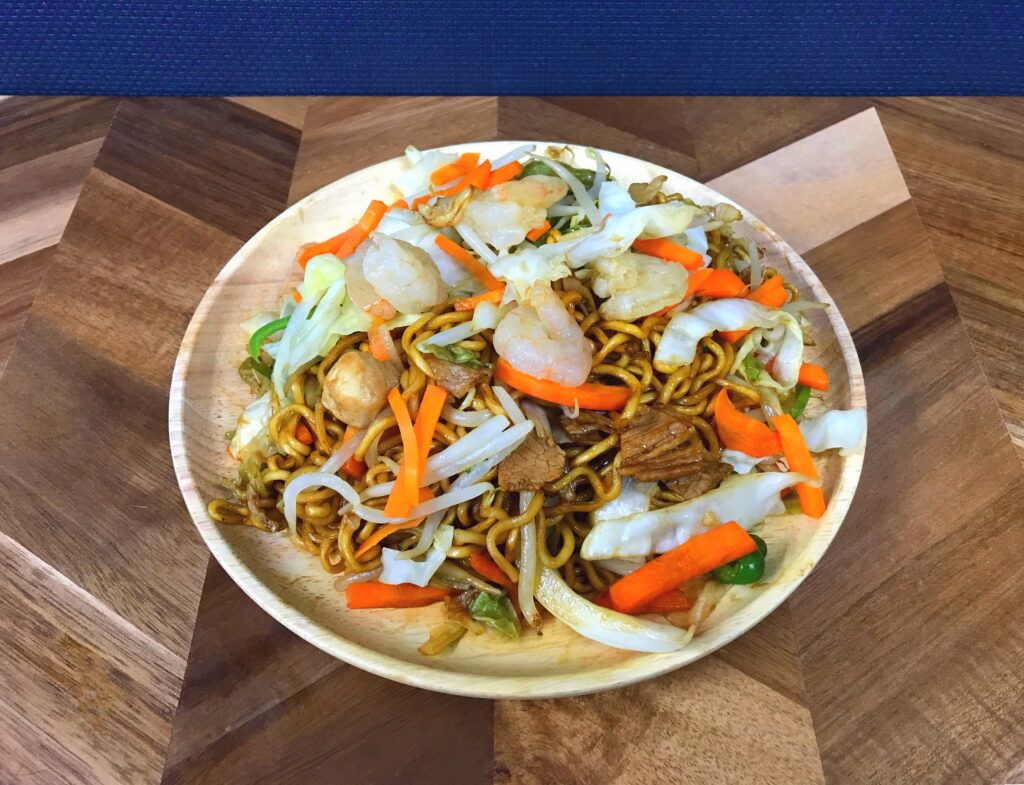 エビをたっぷり使ったソース焼きそば