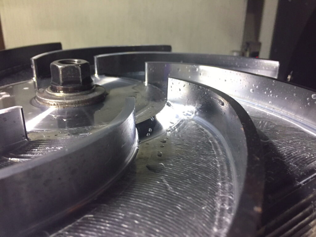 Blade Machining for Screw Pump Using 5-Axis CNC Center