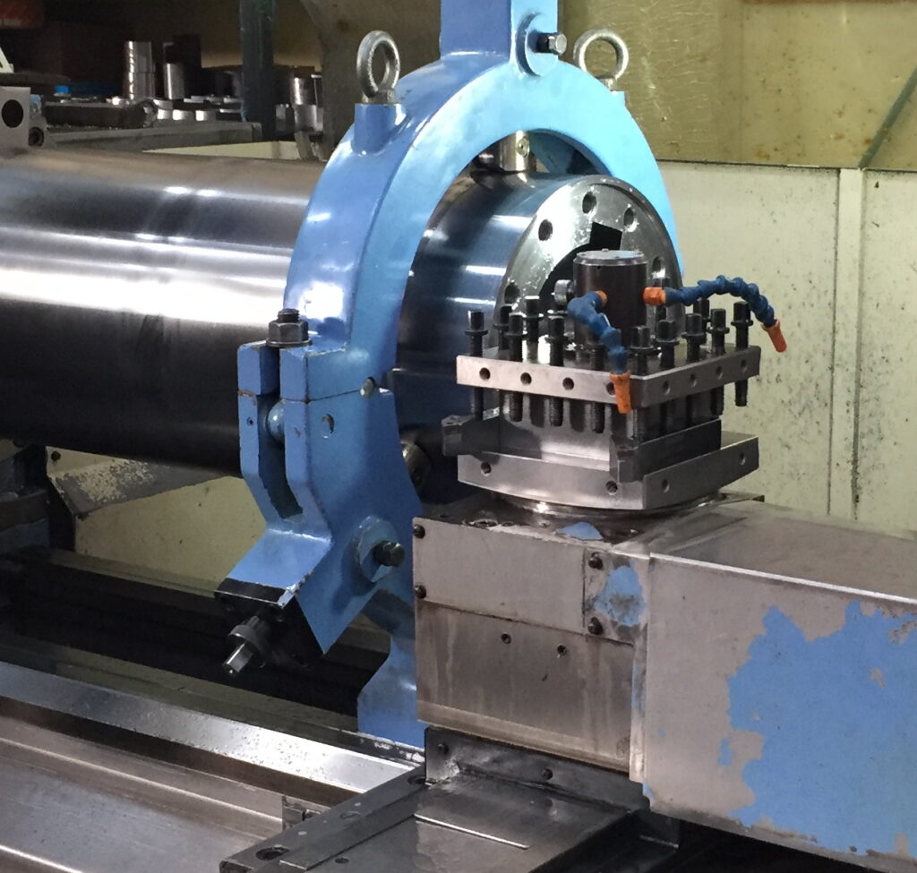CNC Lathe: Finishing Cylinder End Faces with a Steady Rest